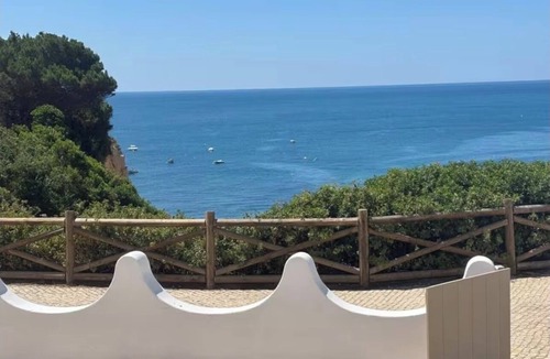 Alporchinhos Villa | Villa Ocean`s Wisper