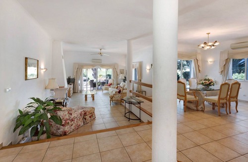 Estombar Villa | Villa 'Pestana Golf Resort - Moradia 199' with Mountain View, Pool, Garden & Wi-Fi