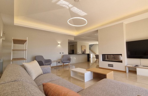 Estombar Villa | Villa "Pestana Golf Resort - Moradia 303" with Private Pool, 2 Balconies & Wi-Fi