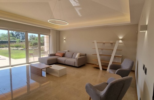 Estombar Villa | Villa "Pestana Golf Resort - Moradia 303" with Private Pool, 2 Balconies & Wi-Fi