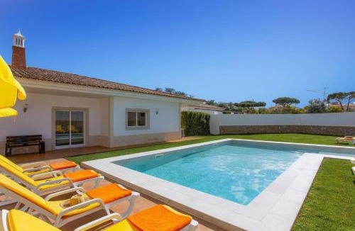 Vale de Carro Villa | Villa Quinta dos Abacates by Villa Plus