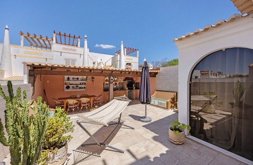 Ameijeira Villa | Villa Ramos – Retreat in Lagos