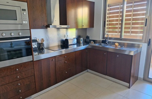Salgados House | Villa SAL- Pool & Beach Escape