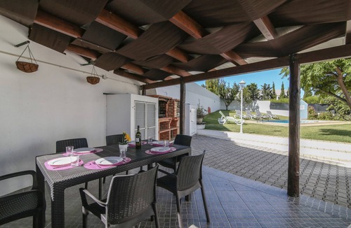 Vale de Carro Villa | Villa "Santo Estevão" with Private Pool, Terrace & Wi-Fi