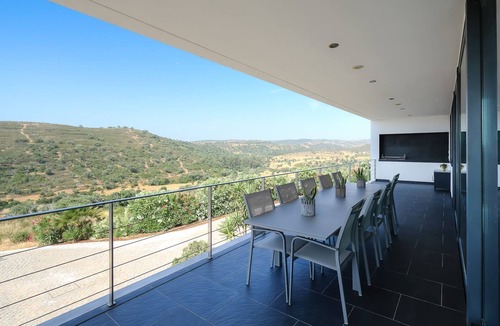 Pincho House | Villa Sernadinha | Piscina Infinita & Privacidade