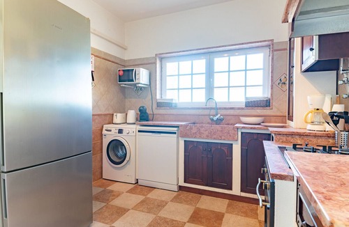 Ericeira Villa | Villa Terra Mar - Vacation villa with breathtaking sea views, walking distance of surf beach, with table tennis