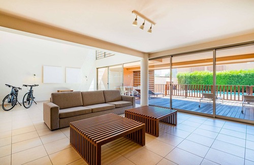 Salgados Villa | Villa Thera - Tastefully Furnished