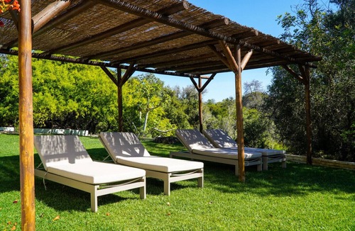 Lagoa e Carvoeiro Villa | Villa 'Vale Del Rey' with Mountain View, Wi-Fi and Air Conditioning