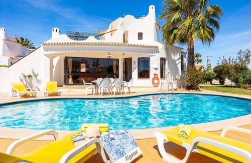 Vale de Parra Villa | Villa Veiguinha - Three Bedroom Villa, Sleeps 6