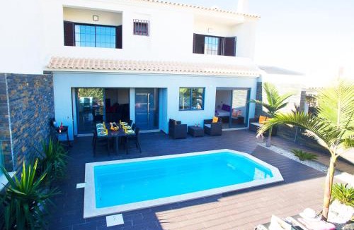 Urbanizacao dos Calicos Villa | Villa Waikiki - Moradia familiar com BBQ e piscina aquecível