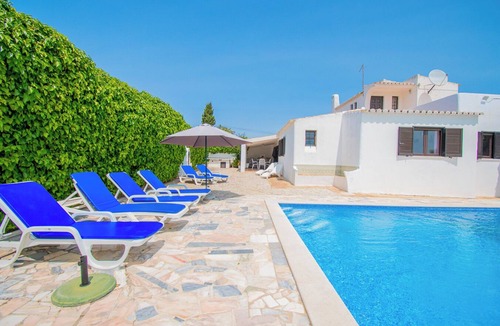 Vale de Centianes Villa | Villa with pool walking distance to Carvoeiro