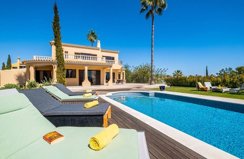 Vale de Parra Villa | Villa with private pool and BBQ in Galé