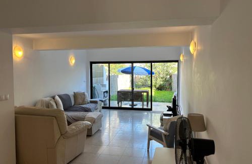Alfa-Mar House | Vivenda Alfamar 2120 - 180m da praia