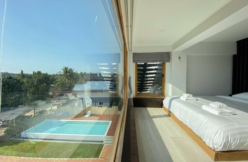 Mai Khao Hotel | Wayla Villa Maikhao Beach