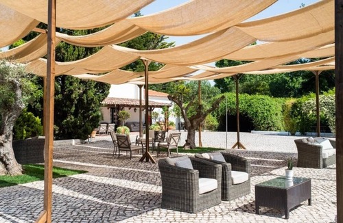 Mafra Apartment | Wellness Vineyard Stay | 6.7 mi to AdegaMãe Winery | Pool Access Relax