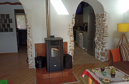Monte Judeu Cottage | You'll love this renovated traditional Portuguese stone cottage (near Lagos.)