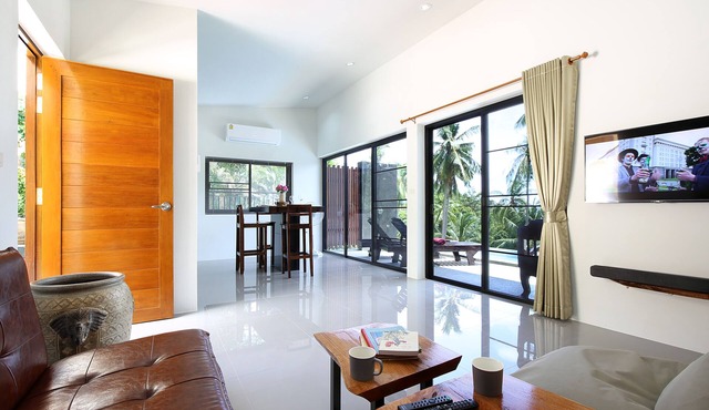 1 Bedroom Luxury Villa with Swimming Pool