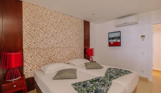 1BR Apartment w/Kitchenette: Praia da Oura's Coastal Gem! Parking | 2 Units