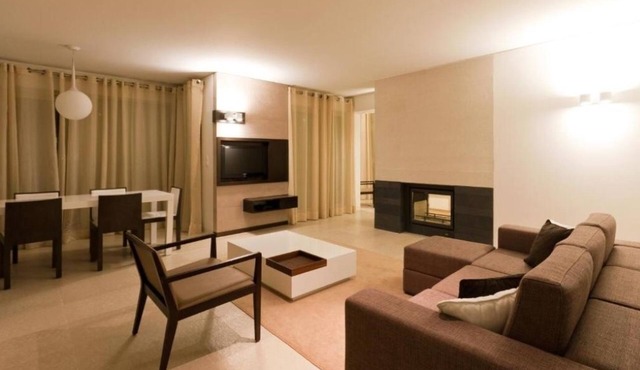 2 Apts: Troia Retreat: Great for Families - Beach, Spa, Close to Praia Atlântica in Setúbal
