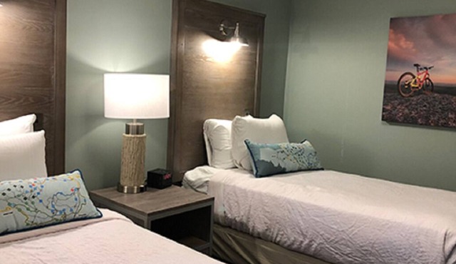 2 bdr, 2 baths, golf, spa, water park for FAMILY FUN in Virginia in Massanutten
