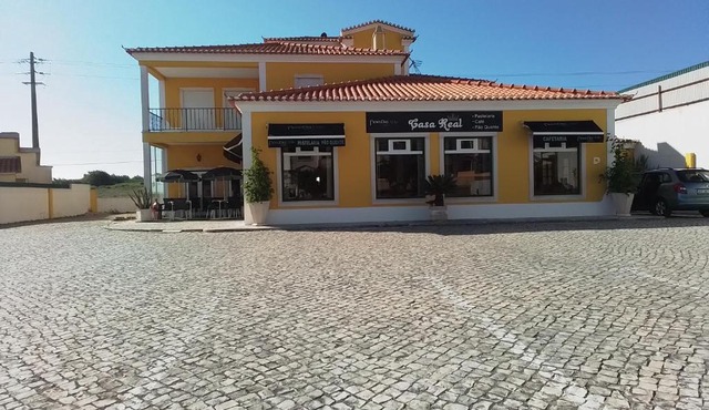 Alojamento Real in São Pedro da Cadeira