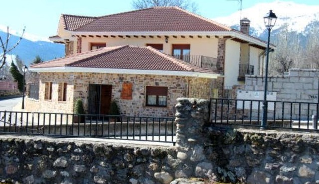 Alojamientos la Abuela in Rascafría