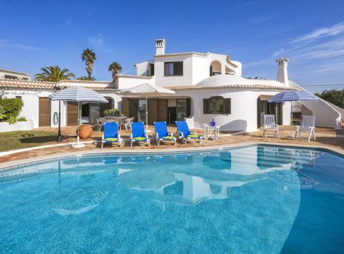 Amazing Carvoeiro Villa 4 Bedrooms Villa Jasmin Walking Distance