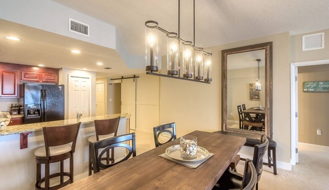AMAZING Condo Best Beach Location and Building in Daytona Beach Shores in Daytona Beach Shores