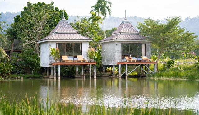 Anodard Phuket, Nai Yang Beach