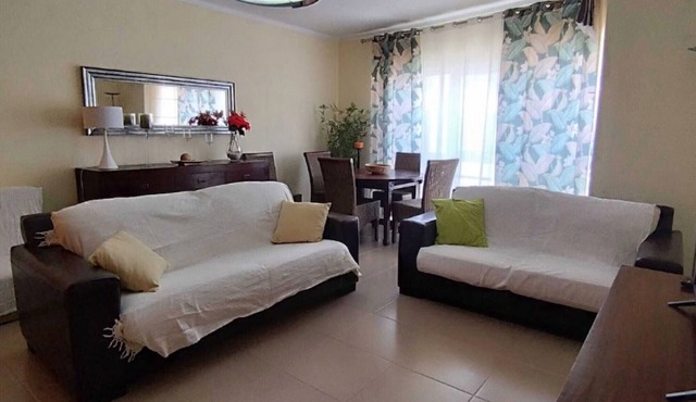 Apartment 'Glória' with Balcony, Wi-Fi and Air Conditioning