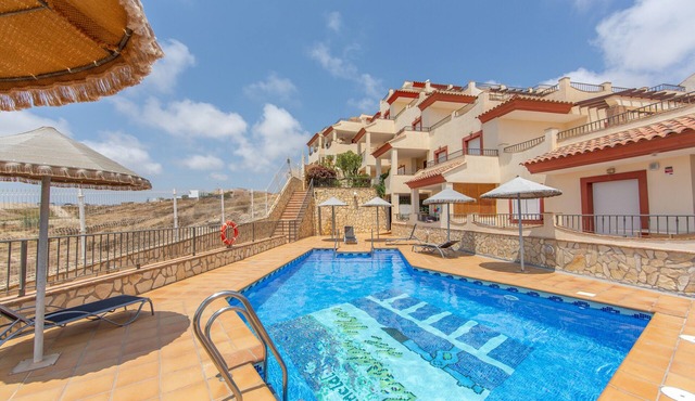 Apartment 'Dúplex Olalla Playa' with Sea View, Wi-Fi and Air Conditioning in Palomares