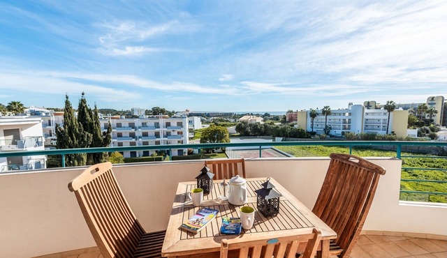 Apt. Donna Praia, within a short walking distance to the beach