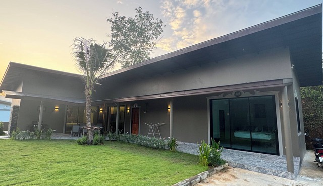Beautiful villa in European standard Quiet location between Naiyang&Naitong