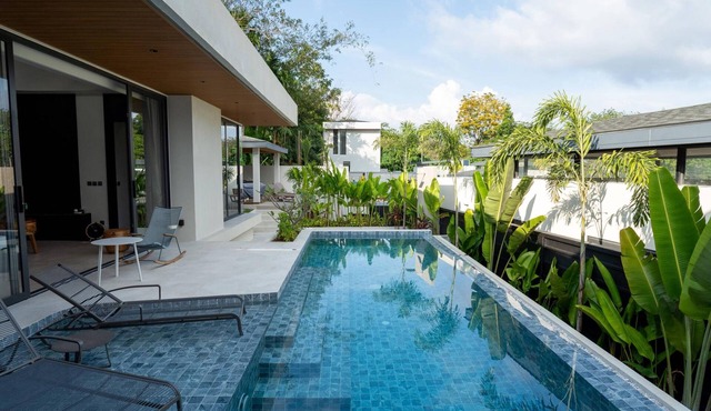Brand new stylish Aileen Villa near Naithon beach