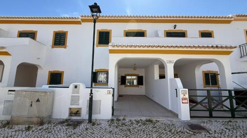 BS House - Manta Rota