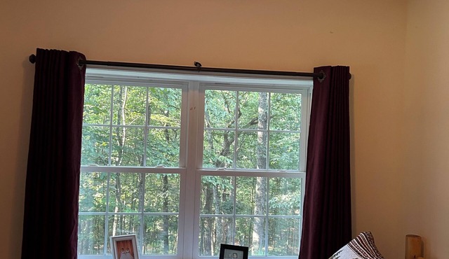 Cabin bungalow apartment in the basement in Berkeley Springs