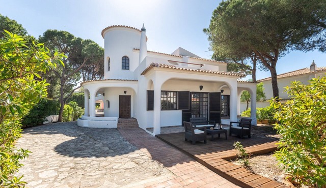 Casa 19 | 3 bedrooms | Near the beach | Olhos de Água