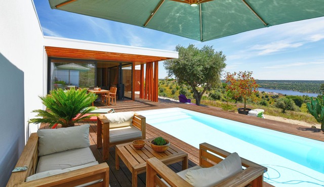 Casa Chão de Ourém, the perfect place and view to relax with family and friends.