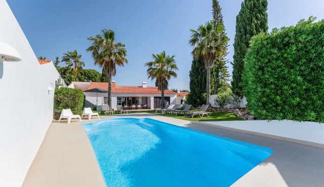 Casa na Falésia | 3 Bedrooms | Falésia Beach | Olhos de Água
