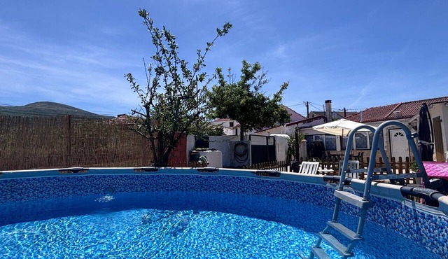 Casinha in the Heart of the Portuguese West
