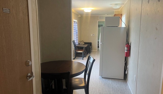 Charming 1-bedroom tiny house in awesome Chester with WiFi, central AC and Heat. in Chester