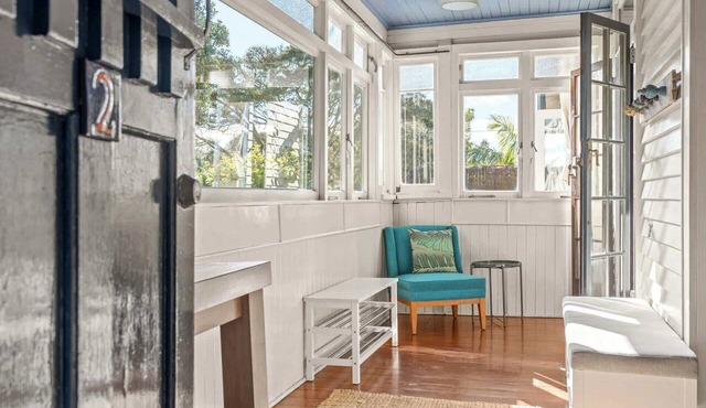 Coastal Retreat close to Devonport Beaches in Auckland