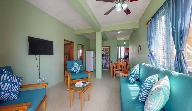 comfortable stay! perfect location amazing sun and reef view in BELIZE