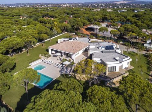Contemporary Vilamoura Villa Stunning Open Plan Design Villa Azure Elegance
