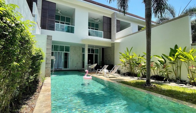 Cozy 3-Bedroom Pool Villa at Oxygen Bang Tao, Phuket