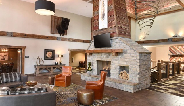 Cozy Comfort for Family: Pet-friendly Stay w/Rustic Vibes | 3 Units in Broken Arrow