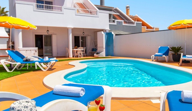 Cozy villa w/heatable pool & garden