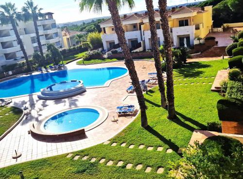 Deluxe @Villas Mouriscas