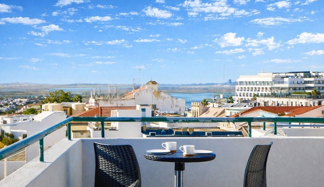 Downtown by Check-in Portugal