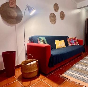 Escape House in Odemira